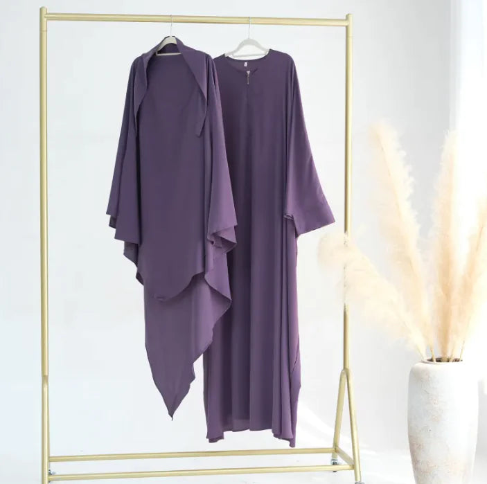 Crew-neck Batwing Sleeve Robe Mimarta