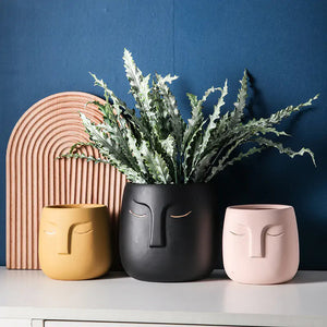 Ceramic Face Living Room Vase Rieworkes