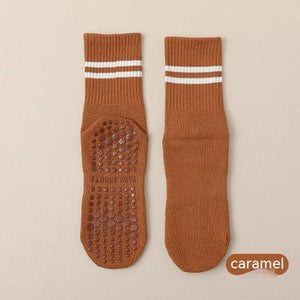 Mid-Calf Anti-Odor Non-Slip Silicone Indoor Socks Rieworkes