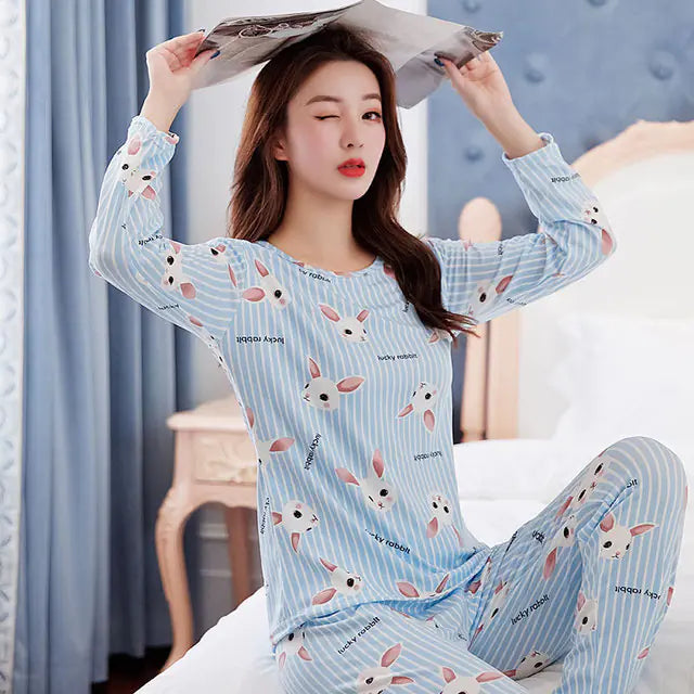 Women's Long-Sleeved Pajama Set in Cute Design Mimarta