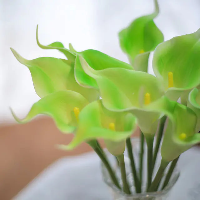 Artificial Calla Lily Decor for Living Room &amp; Dining Table Rieworkes