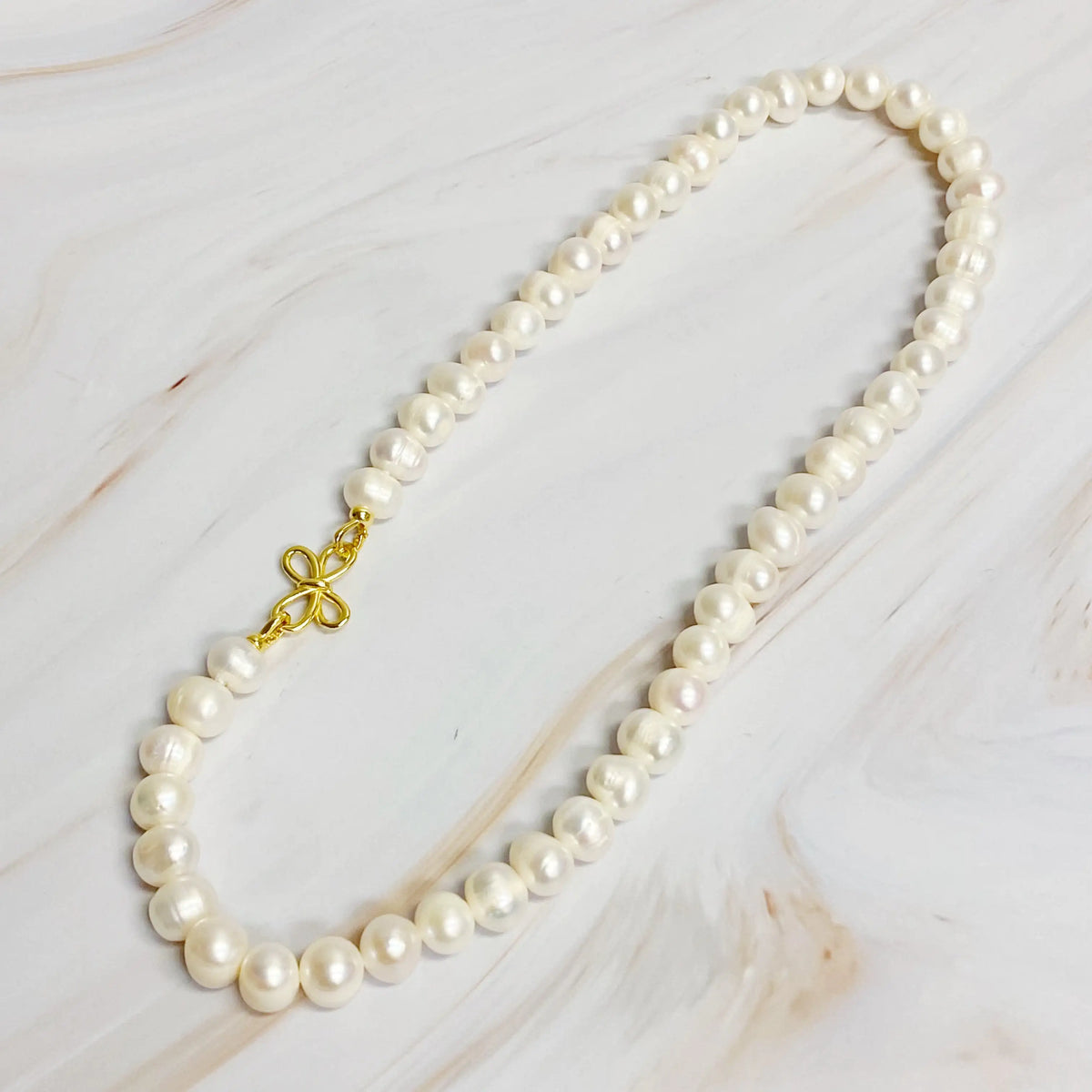 Clover Clasp Genuine Pearl Necklace Rieworkes