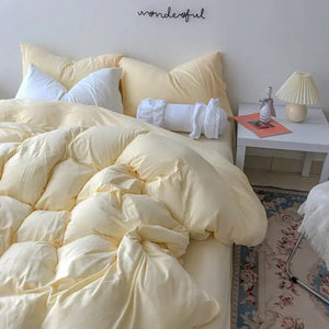Light Yellow Soft Quilted Bed Sheet Rieworkes