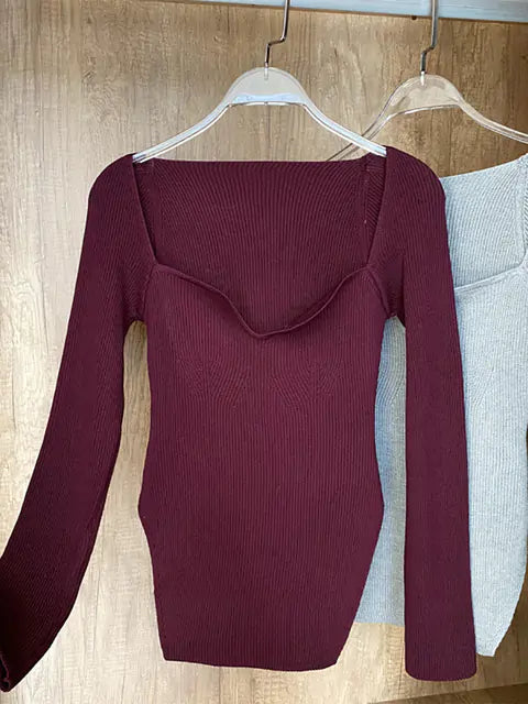 Woman's Long Sleeve Knitted Pullover Rieworkes