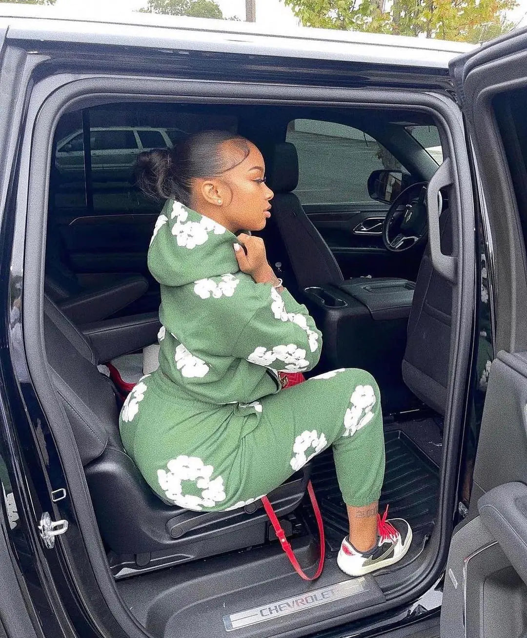 XS0021 2023 Fall Winter Floral Sweatshirt Set Mimarta
