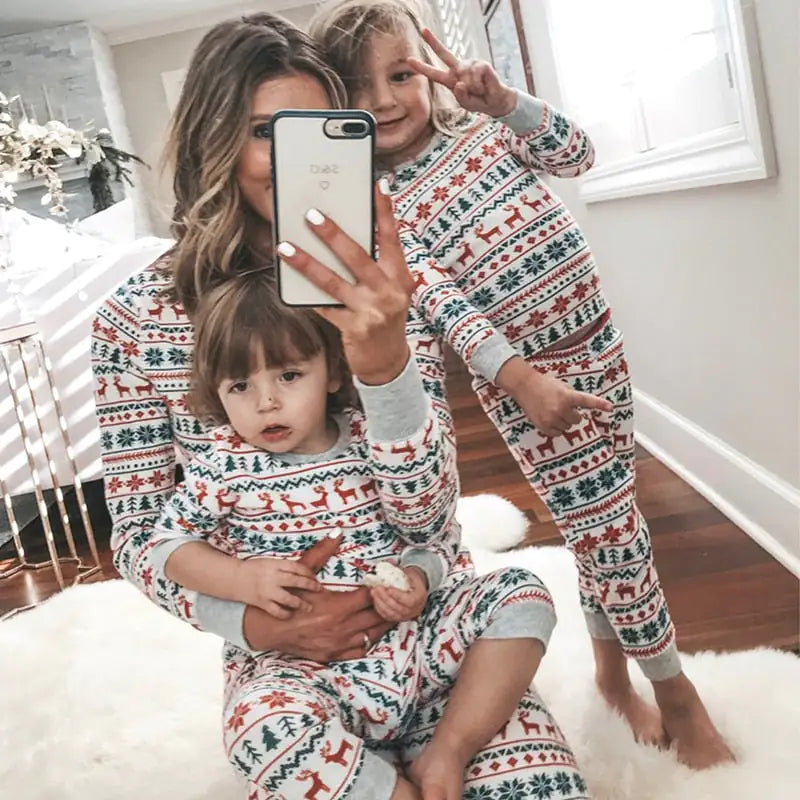 Family Matching Christmas Pajamas Set Rieworkes