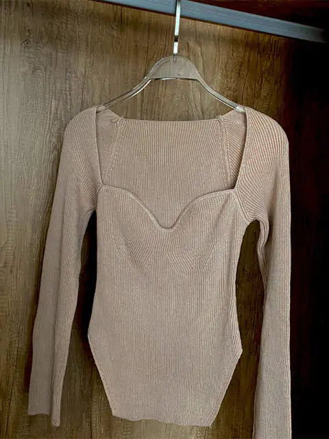 Woman's Long Sleeve Knitted Pullover Rieworkes