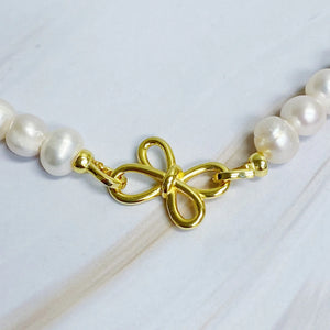 Clover Clasp Genuine Pearl Necklace Rieworkes