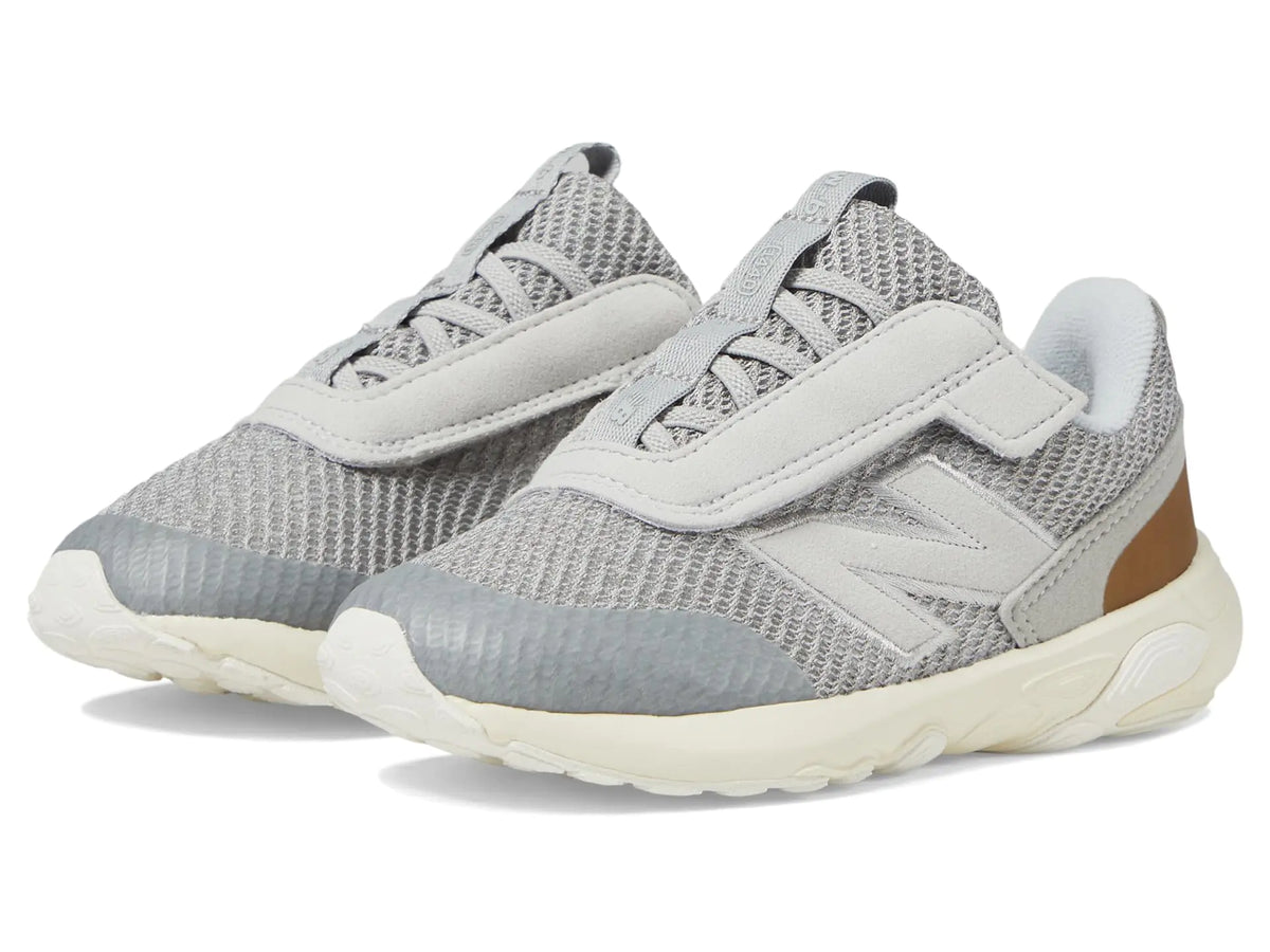 New Balance Baby New-B 1440 V1 Hook & Loop Running Shoe Brighton Grey/Angora 4 Wide US Unisex Infant Rieworkes