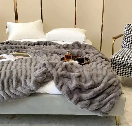 Luxury Faux Rabbit Fur Winter Blanket Rieworkes