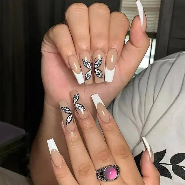 Nail Patch Rieworkes