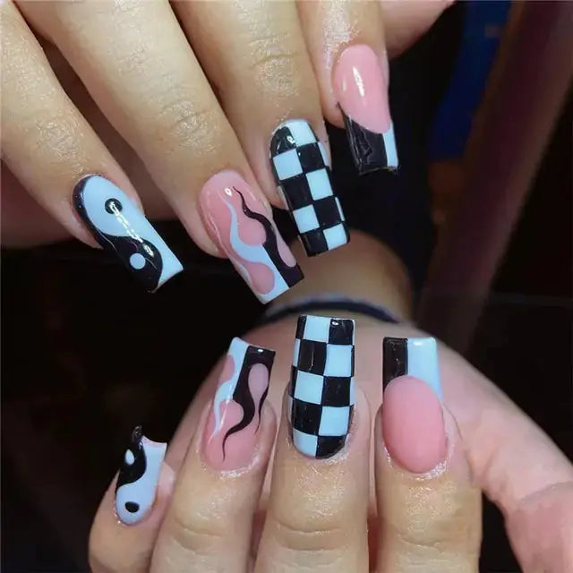 Nail Patch Rieworkes