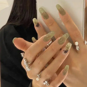 Nail Patch Rieworkes