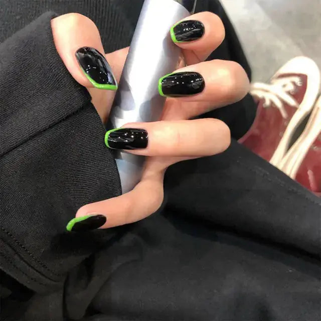 Nail Patch Rieworkes
